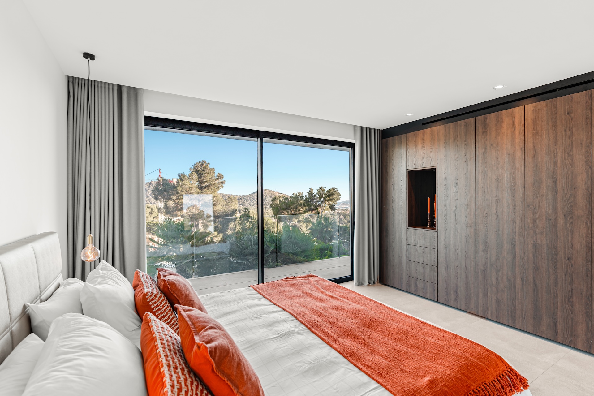 Resa Estates luxury vila Can Furnet modern Villa moderna bedroom 3.jpg
